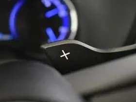 Toyota RAV4 thumbnail 19