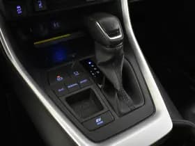 Toyota RAV4 thumbnail 25