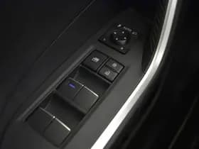 Toyota RAV4 thumbnail 26
