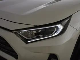 Toyota RAV4 thumbnail 8