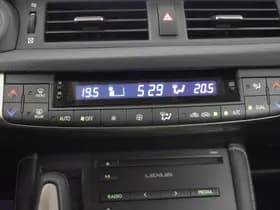 Lexus CT thumbnail 19