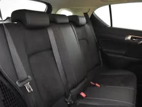 Lexus CT thumbnail 26