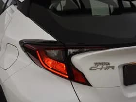 Toyota C-HR thumbnail 13