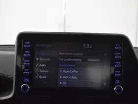 Toyota C-HR thumbnail 23