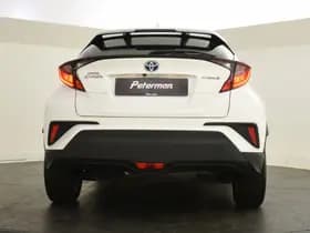 Toyota C-HR thumbnail 8