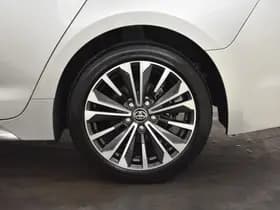 Toyota Corolla thumbnail 18