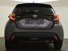 Toyota Yaris thumbnail 8