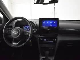 Toyota Yaris Cross thumbnail 4