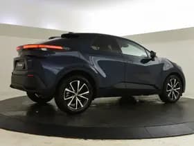 Toyota C-HR thumbnail 2