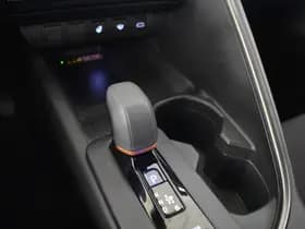 Toyota C-HR thumbnail 21