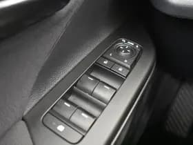 Toyota C-HR thumbnail 22