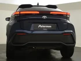 Toyota C-HR thumbnail 8
