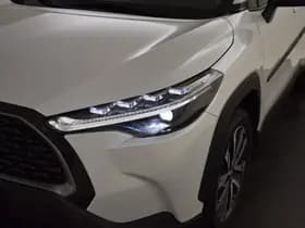 Toyota Corolla thumbnail 8