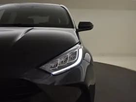 Toyota Yaris thumbnail 15