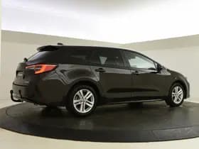 Toyota Corolla thumbnail 2