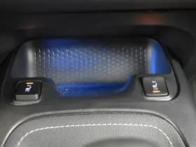 Toyota Corolla thumbnail 24