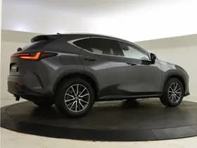 Lexus NX thumbnail 5