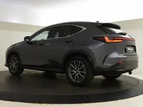 Lexus NX thumbnail 6