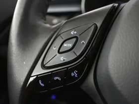 Toyota C-HR thumbnail 14
