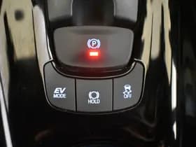 Toyota C-HR thumbnail 23