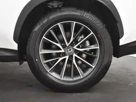 Lexus NX thumbnail 27