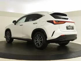 Lexus NX thumbnail 6