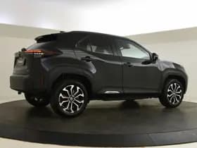 Toyota Yaris Cross thumbnail 2