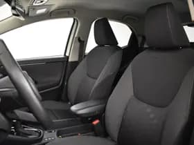 Toyota Yaris thumbnail 11