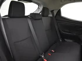 Toyota Yaris thumbnail 26