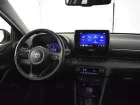 Toyota Yaris thumbnail 4