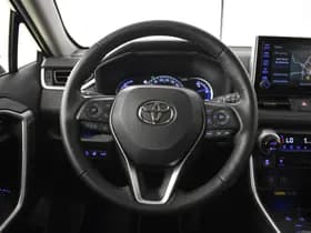 Toyota RAV4 thumbnail 11
