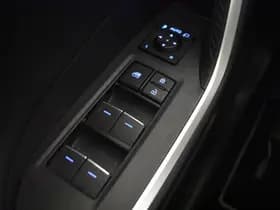Toyota RAV4 thumbnail 22
