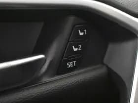 Toyota RAV4 thumbnail 23