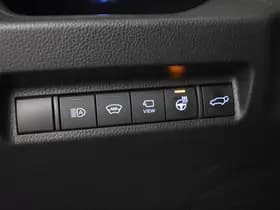 Toyota RAV4 thumbnail 24