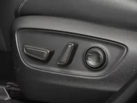 Toyota RAV4 thumbnail 26