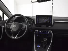 Toyota RAV4 thumbnail 4