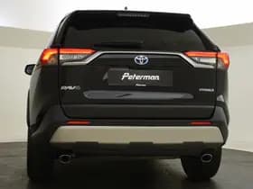 Toyota RAV4 thumbnail 8