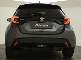 Toyota Yaris thumbnail 8