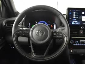 Toyota Yaris Cross thumbnail 11