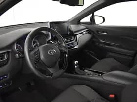 Toyota C-HR thumbnail 12