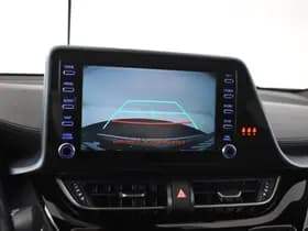 Toyota C-HR thumbnail 25