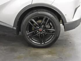 Toyota C-HR thumbnail 32