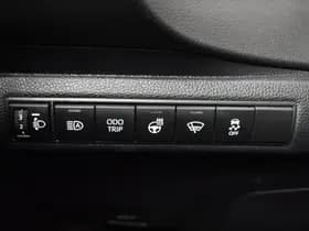 Toyota Corolla thumbnail 12