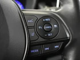 Toyota Corolla thumbnail 18