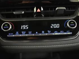 Toyota Corolla thumbnail 21