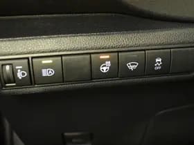 Toyota Corolla thumbnail 26