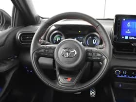 Toyota Yaris thumbnail 22