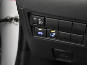Toyota Yaris thumbnail 25