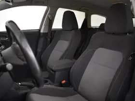 Toyota Auris thumbnail 14