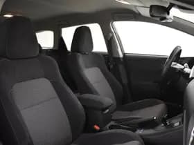 Toyota Auris thumbnail 3